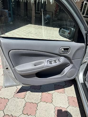 беларус трактор 82 1: Nissan Almera: 2003 г., 1.5 л, Механика, Бензин, Хэтчбэк — 8