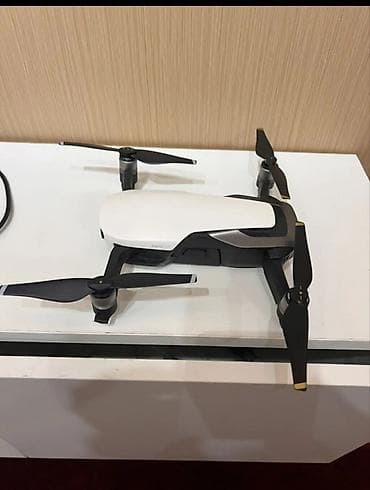 4k 2k: Квадрокоптер DJI Mavic Air (белый) — компактный складной дрон для фото — 1