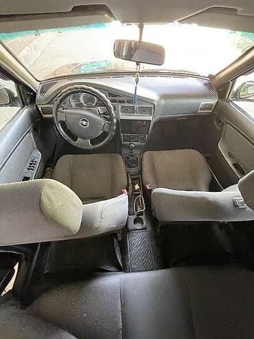 mini ev: Daewoo Nexia: 2011 г., 1.5 л, Механика, Бензин, Седан — 8
