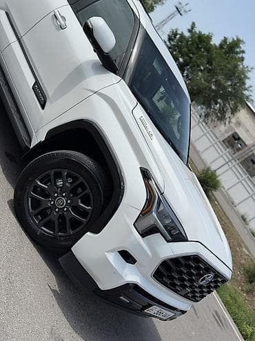 model y: Toyota Sequoia: 2023 г., 3.5 л, Автомат, Гибрид, Внедорожник — 5