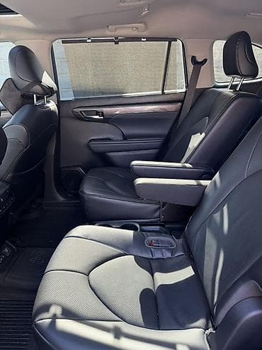 таёота хайландер: Toyota Highlander: 2023 г., 2.5 л, Автомат, Гибрид, Кроссовер — 10