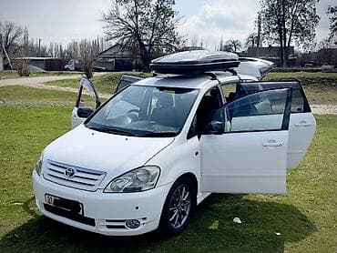 алмаштырыш: Toyota Ipsum: 2002 г., 2.4 л, Автомат, Бензин, Вэн/Минивэн — 7