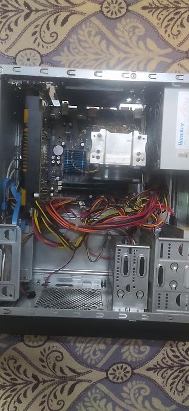 корпуса ssi eeb: ТОРГ ЕСТЬ видеокарта GTX 560 процессор QUAD Q8400 4ядра аналог i3 — 2