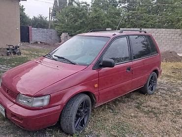 кызыл суу авто: Mitsubishi : 1992 г., 1.9 л, Кол менен иштөөчү, Бензин — 4