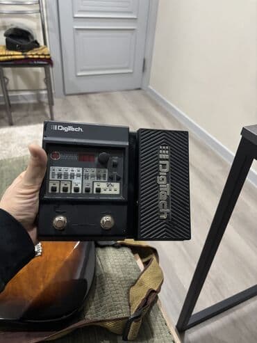 стоимость барабанной установки: Yamaha Pacifica 212 vqm, покупал в официальном магазине Ямаха весь — 3