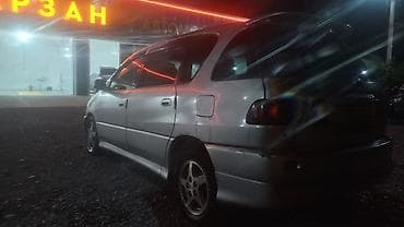 Унаа сатуу: Toyota Ipsum: 2000 г., 2 л, Автомат, Бензин, Вэн/Минивэн — 1
