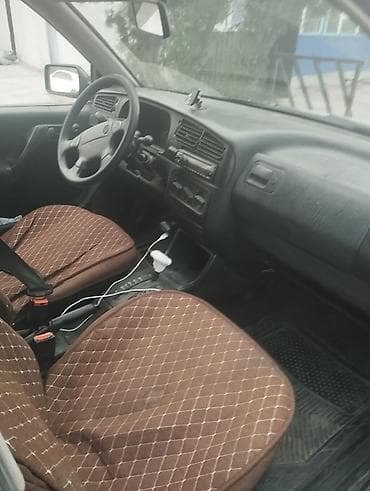 Volkswagen Golf: 1994 г., Хэтчбэк — 4
