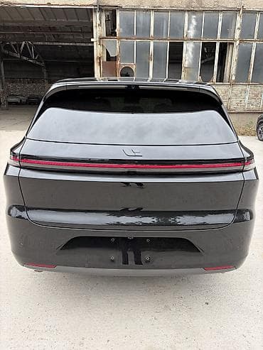 model y: Lixiang L6: 2025 г., Автомат, Гибрид, Кроссовер — 8