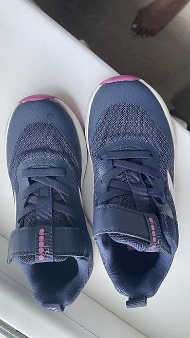 Детская обувь: Детские кроссовки Diadora

28 размер! новые! самовывоз с 10 мкр-на! — 3