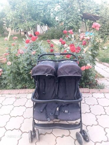 подставка для второго ребенка на коляску: Коляска, цвет - Черный, Б/у — 2