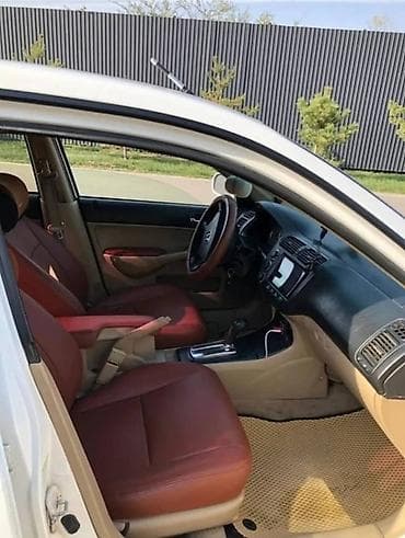 honda civic купе: Honda Civic: 2005 г., 1.3 л, Автомат, Бензин, Седан — 3