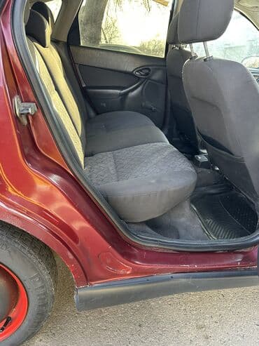 ford focus 2004: Ford Focus: 2001 г., 1.6 л, Механика, Бензин, Хэтчбэк — 5