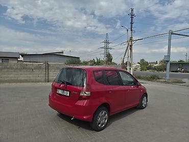 mini cuper: Honda Fit: 2006 г., 1.4 л, Вариатор, Бензин, Хэтчбэк — 4