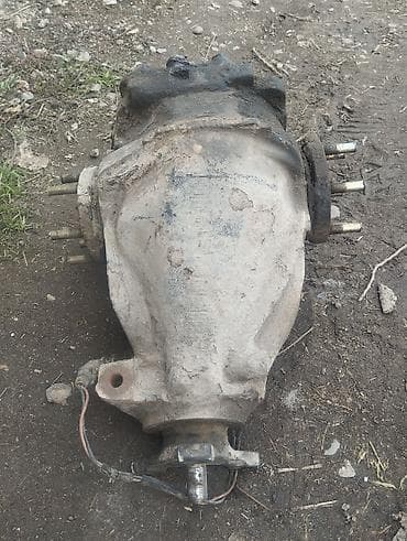 КПП тетиктери жана трансмиссиялар: Арткы редуктор Mercedes-Benz — 1