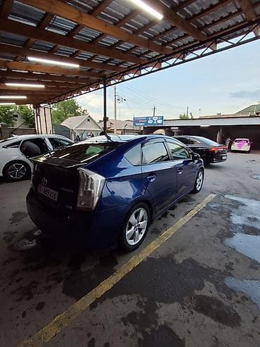 audi rs3: Toyota Prius: 2009 г., 1.8 л, Гибрид, Хэтчбэк — 6