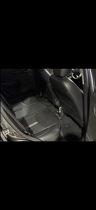 Продажа авто: Chevrolet Spark: 2019 г., 1 л, Вариатор, Бензин — 10