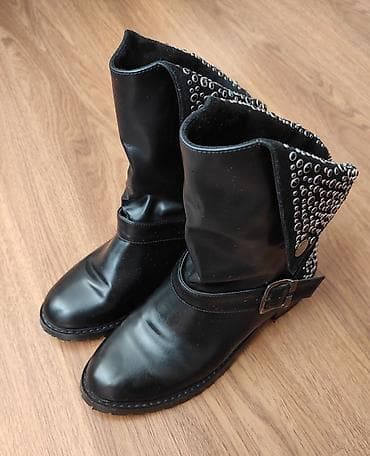 Айымдардын бут кийими: Б/У 39 размер 500 сом — 1