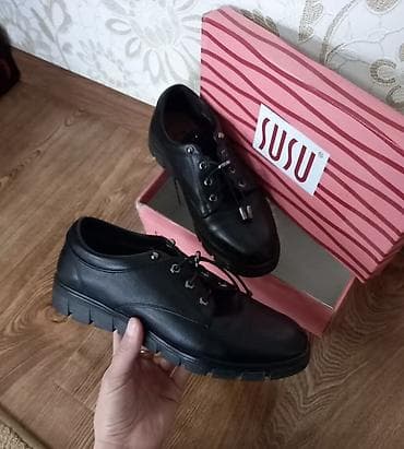 туфли жен: Черные кожаные полуботинки SUSU - Модель: классические дерби на — 1