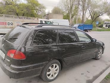 Toyota Avensis: 1998 г., 1.8 л, Ручные, Бензин, Универсал