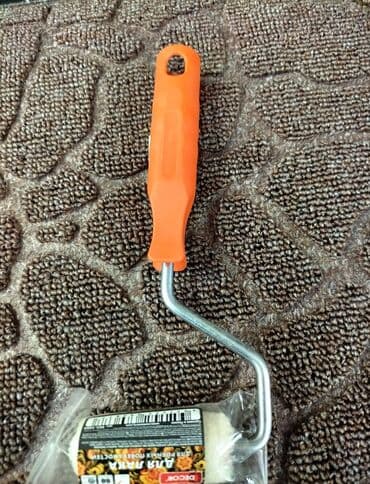 салазки для мебели: Малярный валик с ручкой - Компактный валик для лакокрасочных работ на — 1