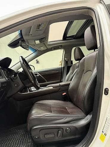 lexsus is: Lexus RX: 2017 г., 3.5 л, Автомат, Бензин, Кроссовер — 6