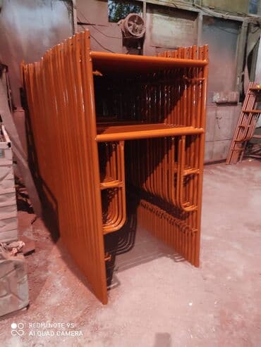 продаю петухов: Строительные леса. Строительные леса. Продаю строительные леса. металл — 6