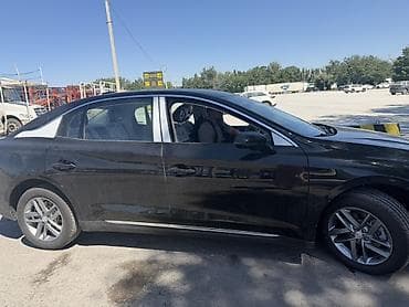 электо мабил: BYD : 2025 г., Автомат, Электромобиль, Седан — 4