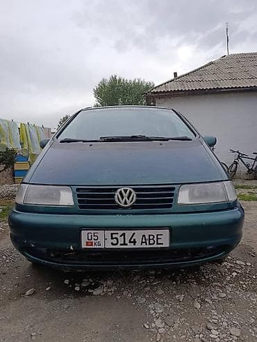 vento капот: Volkswagen Sharan: 1995 г., 2.8 л, Ручные, Бензин, Минивэн — 7