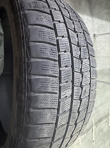 oz future: Шины 225 / 50 / R 18, Зима, Б/у, Комплект, Япония, DUNLOP — 1