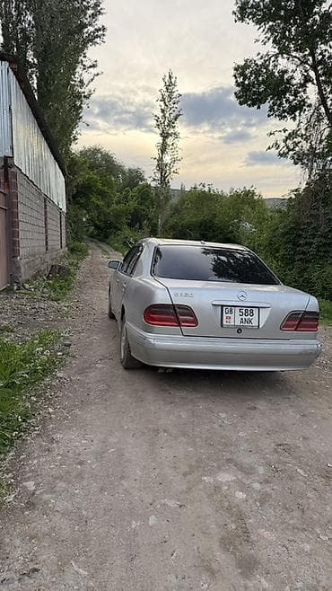 Транспорт: Mercedes-Benz E-Class: 2001 г., 3.2 л, Автомат, Бензин, Седан — 9