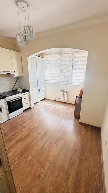 1 комната, 45 м², 1 этаж — 4