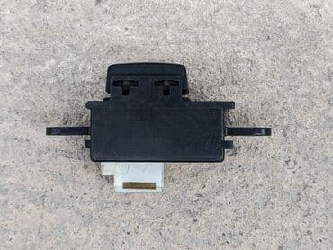 инверторы для солнечных батарей 800: Кнопка люка Митсубиси. Оригинал б/у, из Германии, привозной. Подходит — 4