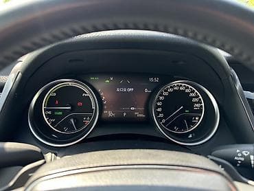 госномер сертифика: Toyota Camry: 2023 г., 2.5 л, Гибрид — 9