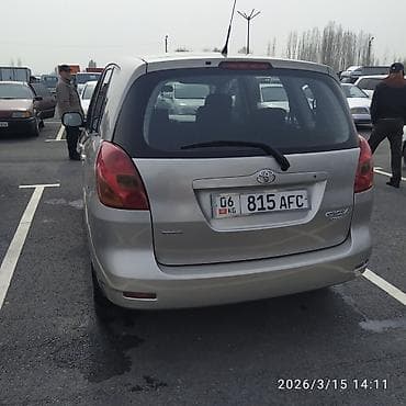 пороги црв: Toyota Corolla Verso: 2002 г., Минивэн — 3