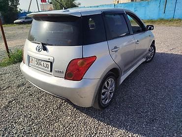 авто стенд: Toyota Ist: 2003 г., 1.3 л, Автомат, Бензин, Хэтчбэк — 4