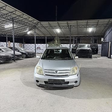 Продажа авто: Toyota Ist: 2003 г., 1.3 л, Автомат, Бензин, Хэтчбэк — 3