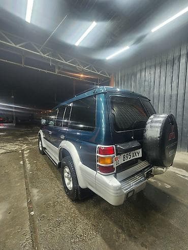 sprinter 4 4: Mitsubishi Pajero: 1995 г., 2.8 л, Автомат, Дизель, Внедорожник — 5