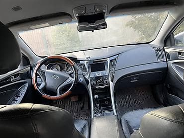 lada 2113: Hyundai Sonata: 2010 г., 2 л, Автомат, Бензин, Седан — 4