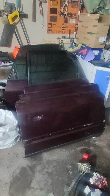 trunk q: Автозапчасти Audi 100с4 разбор - Кузовные элементы: комплект — 1