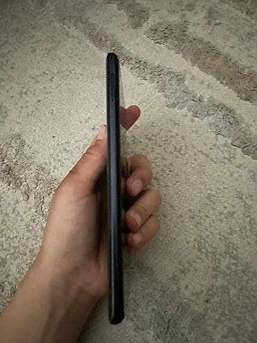 айфон 12 про 128 гб: Смартфон (черный цвет корпуса) Особенности и разъемы: - Нижняя грань — 3