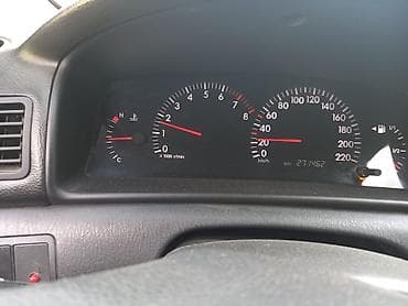 18xpox.co: Toyota Corolla: 2006 г., 1.6 л, Механика, Бензин, Седан — 6