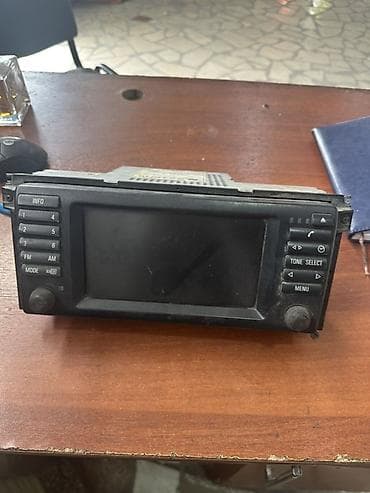 Штатная магнитола на BMW X5