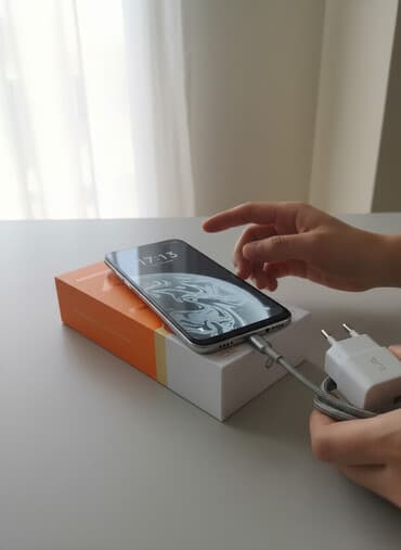 Tecno Spark 30C, Б/у, 256 ГБ, цвет - Белый, 2 SIM at lalafo.kg Tecno Spark 30C, Б/у, 256 ГБ, цвет - Белый, 2 SIM