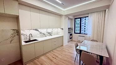 магистраль: 2 комнаты, 76 м², Элитка, 9 этаж, Дизайнерский ремонт — 9