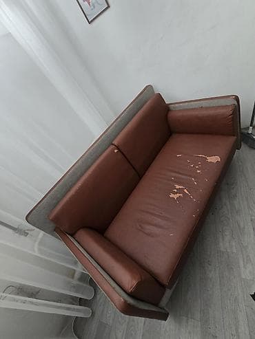Прямой диван