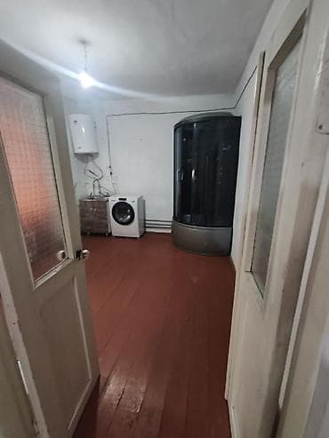 70 сом: 48 м², 3 бөлмө, Жылытылган, Видео байкоо, Кондиционер — 4