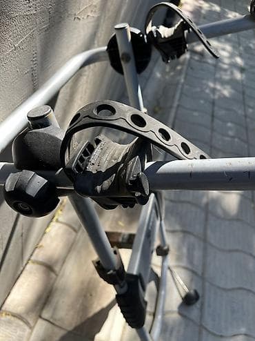 srv 2: Багажник Thule на запаску для 2 ведосипедов в хорошем состоянии — 4