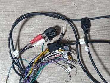 авто усилитель и колонки: Автомагнитола BOS-MINI BOS-N771 Описание и функции: - Форм-фактор — 3