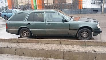 Mercedes-Benz W124: 1990 г., 0.2 л, Механика, Бензин, Универсал at lalafo.kg Mercedes-Benz W124: 1990 г., 0.2 л, Механика, Бензин, Универсал