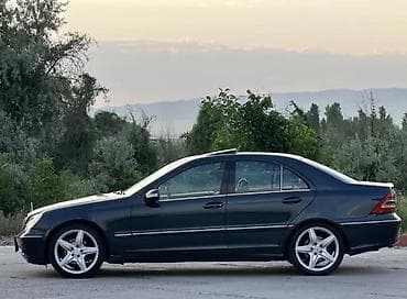 решетки мерс: Mercedes-Benz C-Class: 2001 г., 3.2 л, Автомат, Бензин, Седан — 9